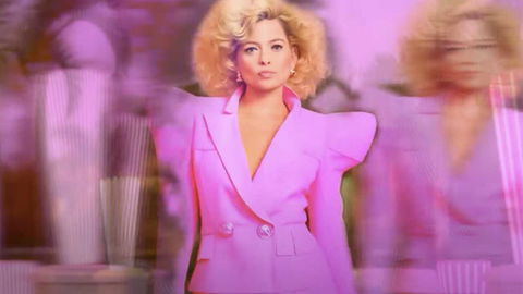 Enrica Bonaccorti: la truffa al cruciverbone diventa una canzone super trash preview